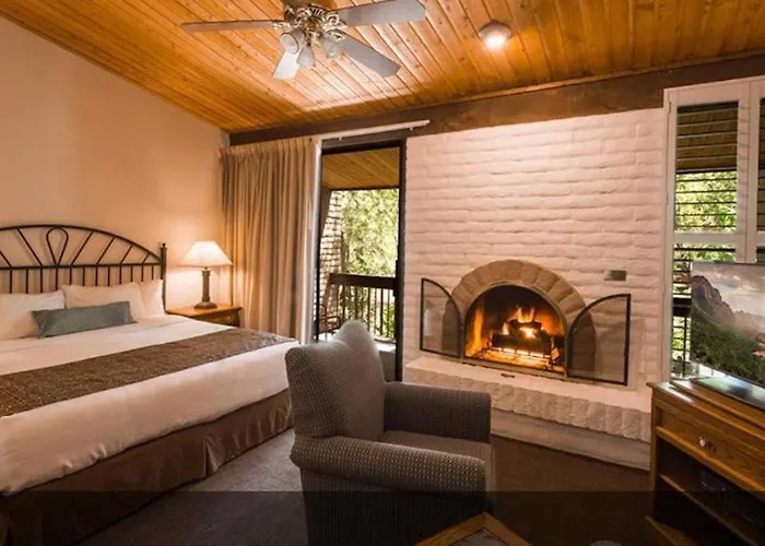 Arroyo Roble Resort At Oak Creek